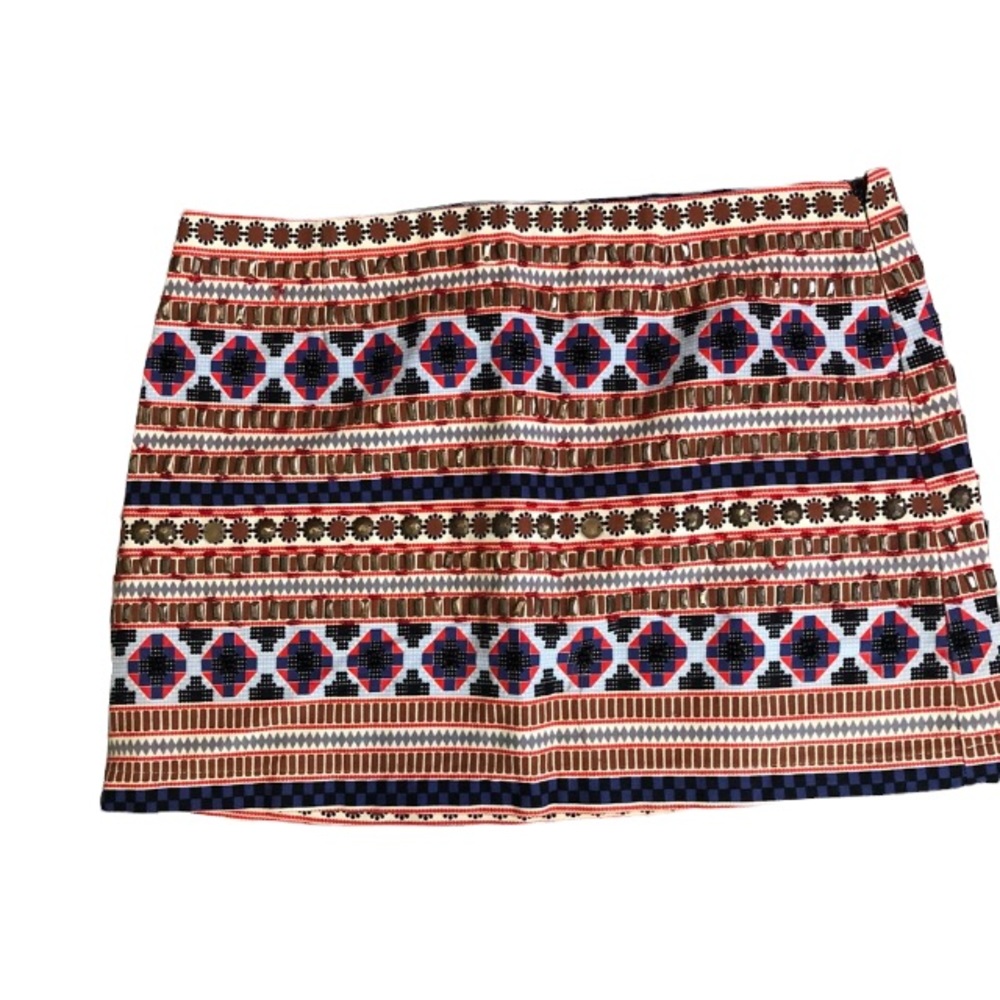 Forever 21 mini skirt, 28